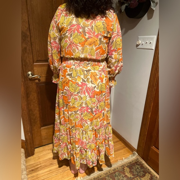 NWT Vince Camuto Floral Tiered Maxi Dress - Picture 5 of 9